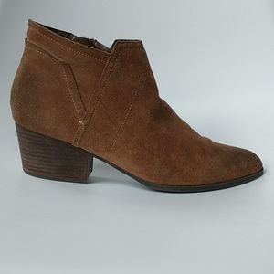 Crown Vintage Lauria Suede Ankle Boot W 9 1/2